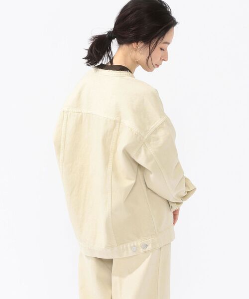 SHIPS（シップス）の「ガーメントダイGジャケット◇（デニムジャケット・レディース・ダークグレー/ナチュラル・38/36）」の22枚目の写真