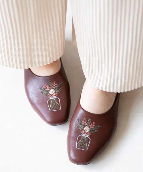 刺繍フラットシューズ（パンプス）｜menue（メヌエ）の