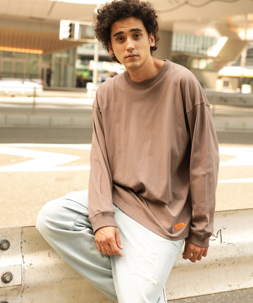 BAYFLOW（ベイフロー）の「WEB限定 USAコットンビッグシルエットTシャツ L/S（Tシャツ/カットソー・メンズ・ホワイト/ブラック/グレー/チャコール・MEDIUM/LARGE）」の3枚目の写真