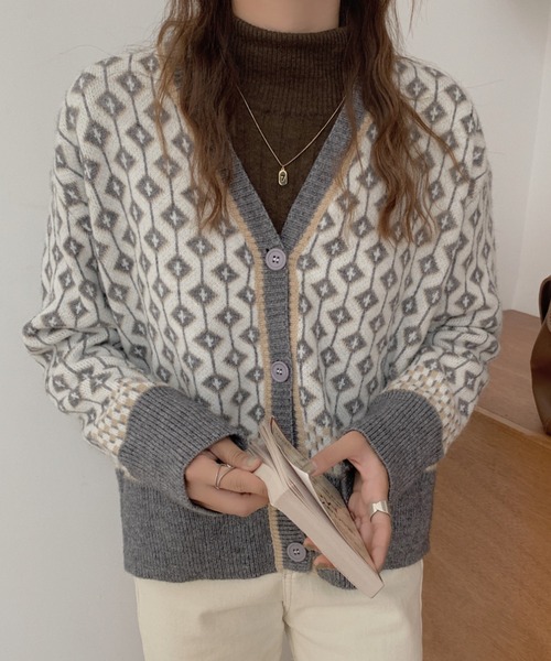 Girly Doll（ガーリードール）の「ドロップショルダー柄カーディガン（カーディガン/ボレロ・レディース・ブラウン/モカ/ブラック/ピンク/グレー・FREE）」の2枚目の写真