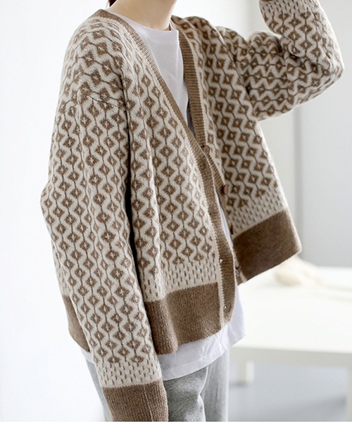 Girly Doll（ガーリードール）の「ドロップショルダー柄カーディガン（カーディガン/ボレロ・レディース・ブラウン/モカ/ブラック/ピンク/グレー・FREE）」の21枚目の写真