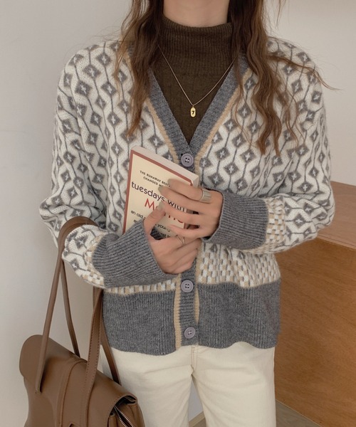 Girly Doll（ガーリードール）の「ドロップショルダー柄カーディガン（カーディガン/ボレロ・レディース・ブラウン/モカ/ブラック/ピンク/グレー・FREE）」の7枚目の写真