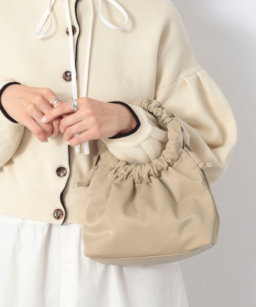 Heather（ヘザー）の「ギャザーハンドルＢＡＧ 　926716（ショルダーバッグ・レディース・ベージュ/パープル/アイボリー・ONESIZE）」の3枚目の写真