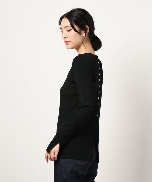 PICCIN（ピッチン）の「袖スリット後ボタンニット（ニット/セーター・レディース・ブラック/オフホワイト/ピンク/ブルー・M）」の19枚目の写真