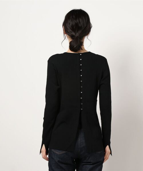 PICCIN（ピッチン）の「袖スリット後ボタンニット（ニット/セーター・レディース・ブラック/オフホワイト/ピンク/ブルー・M）」の16枚目の写真