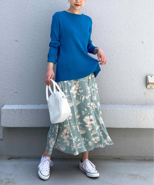 PICCIN（ピッチン）の「袖スリット後ボタンニット（ニット/セーター・レディース・ブラック/オフホワイト/ピンク/ブルー・M）」の9枚目の写真