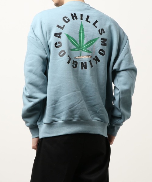 SPINNS（スピンズ）の「ゆったりシルエット リーフプリント裏毛スウェット（スウェット・メンズ・イエロー/ヘザーグレー/ブラック/ダークグリーン/ブルー・ONESIZE）」の4枚目の写真