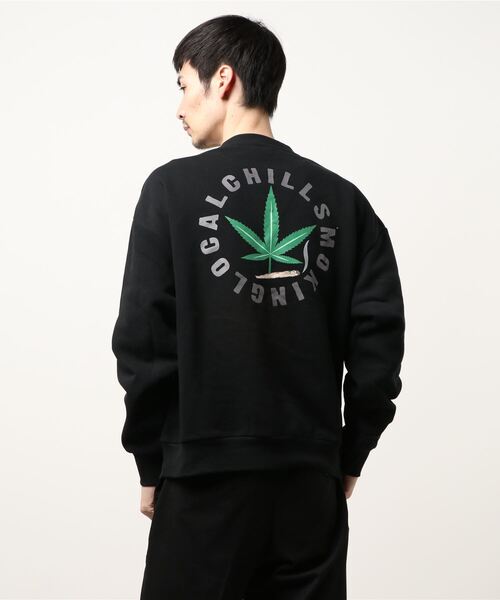 SPINNS（スピンズ）の「ゆったりシルエット リーフプリント裏毛スウェット（スウェット・メンズ・イエロー/ヘザーグレー/ブラック/ダークグリーン/ブルー・ONESIZE）」の9枚目の写真