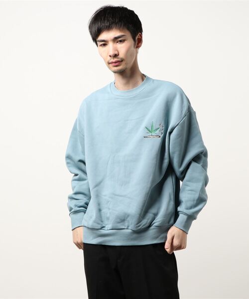 SPINNS（スピンズ）の「ゆったりシルエット リーフプリント裏毛スウェット（スウェット・メンズ・イエロー/ヘザーグレー/ブラック/ダークグリーン/ブルー・ONESIZE）」の13枚目の写真