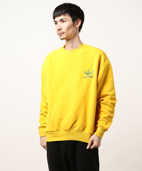 SPINNS（スピンズ）の「ゆったりシルエット リーフプリント裏毛スウェット（スウェット・メンズ・イエロー/ヘザーグレー/ブラック/ダークグリーン/ブルー・ONESIZE）」の14枚目の写真