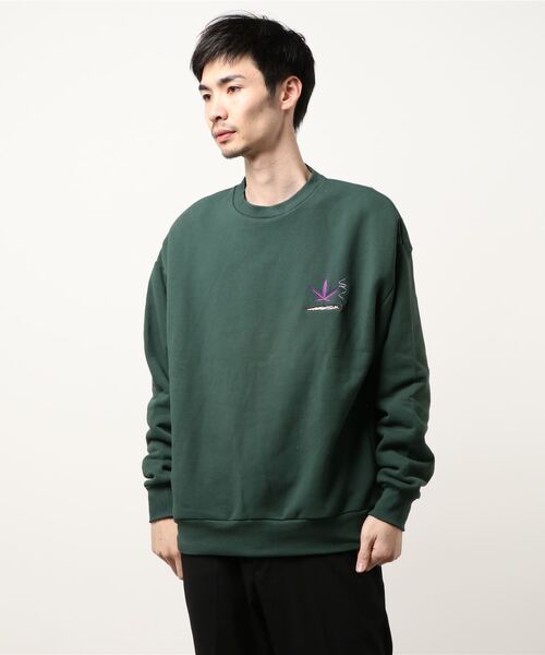 SPINNS（スピンズ）の「ゆったりシルエット リーフプリント裏毛スウェット（スウェット・メンズ・イエロー/ヘザーグレー/ブラック/ダークグリーン/ブルー・ONESIZE）」の12枚目の写真