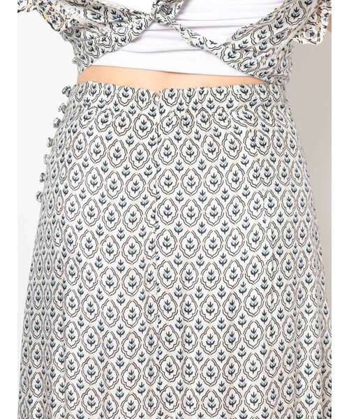 MERCURYDUO（マーキュリーデュオ）の「カットワーク刺繍タイルパターンスカート（スカート・レディース・ネイビー/グリーン・SMALL/MEDIUM）」の9枚目の写真