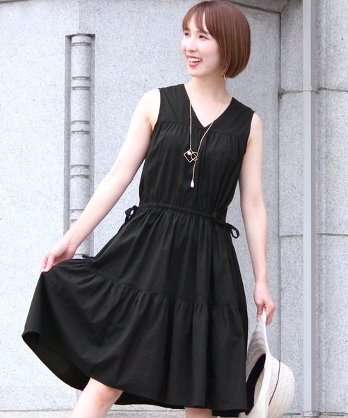 ElegChic(エレグシック)の「コットン ティアード ワンピース(ワンピース・レディース・ブラック/ベージュ/テラコッタ/オフホワイト・M/XL)」の11枚目の写真