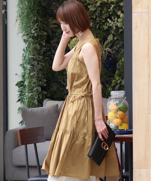 ElegChic(エレグシック)の「コットン ティアード ワンピース(ワンピース・レディース・ブラック/ベージュ/テラコッタ/オフホワイト・M/XL)」の14枚目の写真