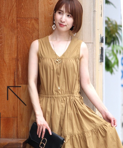 ElegChic(エレグシック)の「コットン ティアード ワンピース(ワンピース・レディース・ブラック/ベージュ/テラコッタ/オフホワイト・M/XL)」の12枚目の写真