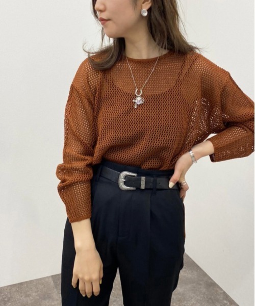 apres jour mignon(アプレジュールミニョン)の「メッシュ編みニット 【ZOZOTOWN限定アイテム】(ニット/セーター・レディース・アイボリー/ブラック/オレンジ・X-LARGE/フリー)」の1枚目の写真