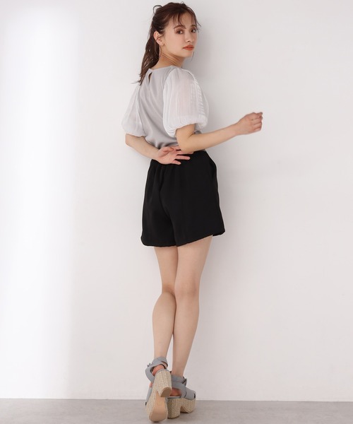 one after another NICE CLAUP（ワンアフターアナザーナイスクラップ）の「袖コンシャス半袖テレコトップス（Tシャツ/カットソー・レディース・アイボリー/ブラック/グレー・FREE）」の7枚目の写真