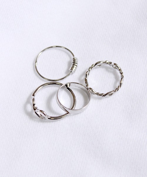 yield(イールド)の「【yield select】Design ring set 4連デザインリングセット SETR-010A,010B(リング・レディース・シルバー/ゴールド・FREE)」の2枚目の写真
