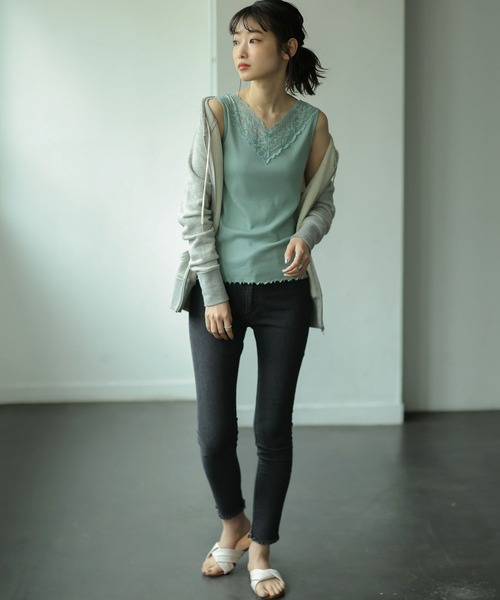 GeeRA（ジーラ）の「前後2WAY幅広レース付キャミソール（キャミソール・レディース・ブラック/アイボリー/ミント/モカ/サンドグレー/コーラル/パープル/オレンジ・MEDIUM）」の17枚目の写真