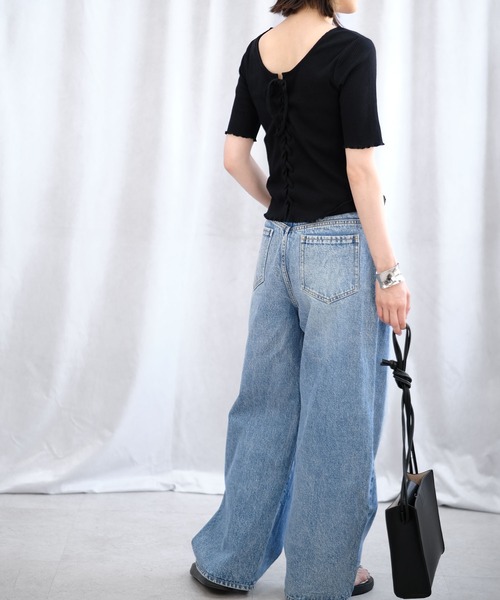 ＡＮＤＪ（アンドジェイ）の「バックレースアップラウンドネックテレコトップス（Tシャツ/カットソー・レディース・モカ/オフホワイト/ブラック・M）」の5枚目の写真