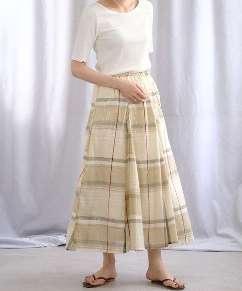 ＡＮＤＪ（アンドジェイ）の「バックレースアップラウンドネックテレコトップス（Tシャツ/カットソー・レディース・モカ/オフホワイト/ブラック・M）」の10枚目の写真