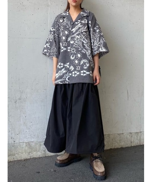 MOUSSY（マウジー）の「BANDANA OVERSIZED シャツ（シャツ/ブラウス・レディース・ライトブラック/アイボリー/パープル・FREE）」の21枚目の写真