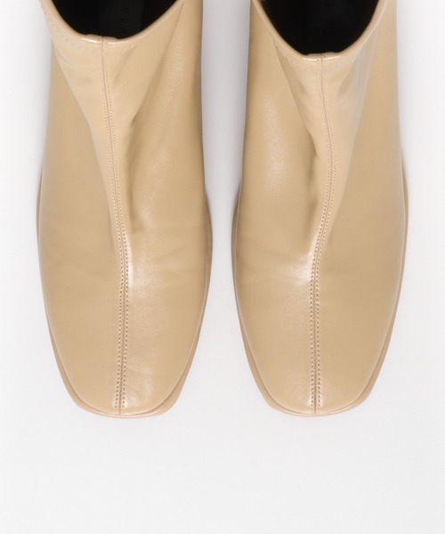 SENSE OF PLACE by URBAN RESEARCH（センスオブプレイスバイアーバンリサーチ）の「スクエアトウセンターシームストレッチブーツ（ブーツ・レディース・ブラック/ベージュ/ブラウン/アイボリー・SMALL/MEDIUM/LARGE）」の15枚目の写真