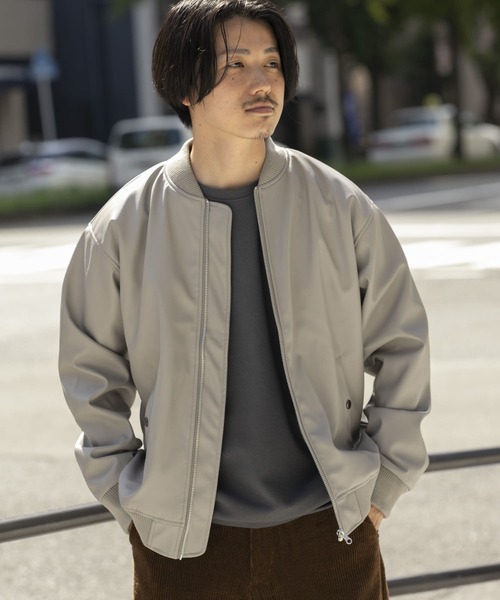 URBAN RESEARCH（アーバンリサーチ）の「ヴィーガンレザー MA-1