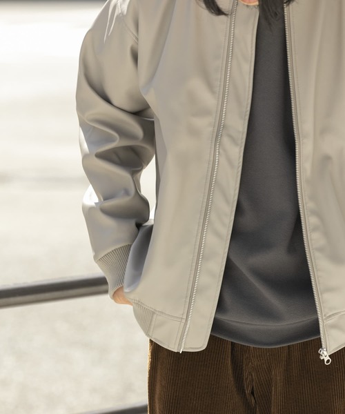 URBAN RESEARCH（アーバンリサーチ）の「ヴィーガンレザー MA-1