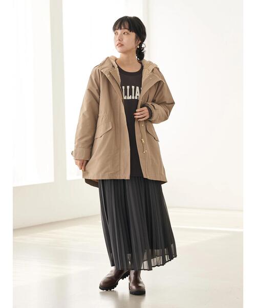 earth music&ecology（アースミュージックアンドエコロジー）の「VALLIANT Tシャツ ＊（Tシャツ/カットソー・レディース・オフホワイト/チャコールグレー/ネイビー・FREE）」の14枚目の写真