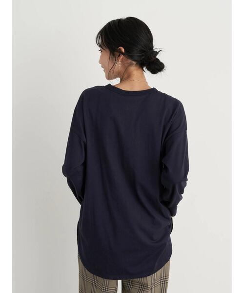 earth music&ecology（アースミュージックアンドエコロジー）の「VALLIANT Tシャツ ＊（Tシャツ/カットソー・レディース・オフホワイト/チャコールグレー/ネイビー・FREE）」の16枚目の写真