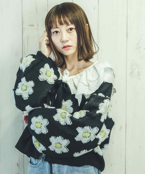 Hamble by Par Avion（ハンブルバイパラビオン）の「フラワーカーデ（カーディガン/ボレロ・レディース・アイボリー/ブラック・ONESIZE）」の7枚目の写真