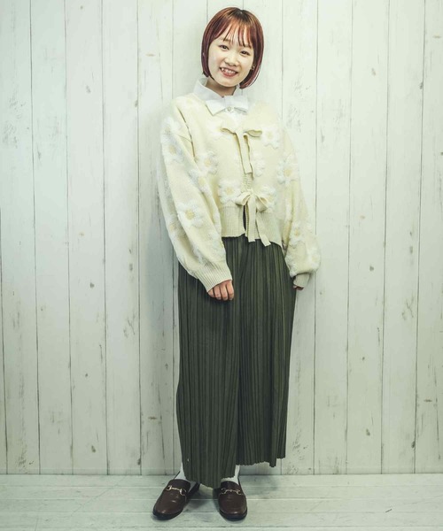 Hamble by Par Avion（ハンブルバイパラビオン）の「フラワーカーデ（カーディガン/ボレロ・レディース・アイボリー/ブラック・ONESIZE）」の15枚目の写真