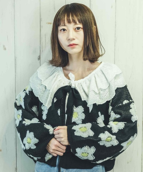 Hamble by Par Avion（ハンブルバイパラビオン）の「フラワーカーデ（カーディガン/ボレロ・レディース・アイボリー/ブラック・ONESIZE）」の3枚目の写真