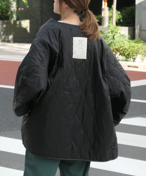CORNERS（コーナーズ）の「キルティングライナージャケット（ダウンジャケット/コート・レディース・ブラック/ベージュ/カーキ/アイボリー・M）」の3枚目の写真