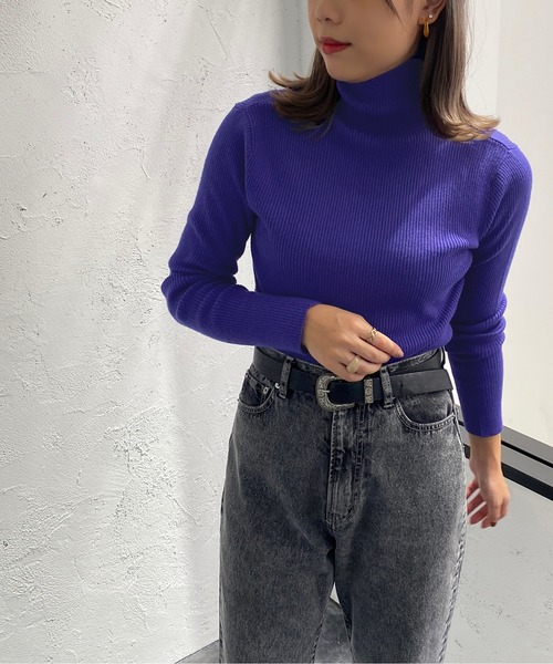 apres jour mignon（アプレジュールミニョン）の「タートルネックリブニット【ZOZOTOWN限定アイテム】（ニット/セーター・レディース・ブルー系その他/アイボリー/ダークブラウン/ダークグリーン/ブラック/グリーン/パープル/オレンジ/グリーン系その他・X-LARGE/フリー）」の22枚目の写真