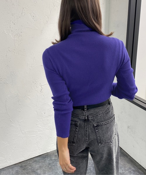 apres jour mignon（アプレジュールミニョン）の「タートルネックリブニット【ZOZOTOWN限定アイテム】（ニット/セーター・レディース・ブルー系その他/アイボリー/ダークブラウン/ダークグリーン/ブラック/グリーン/パープル/オレンジ/グリーン系その他・X-LARGE/フリー）」の20枚目の写真