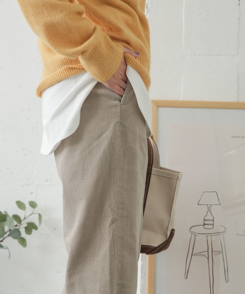 URBAN RESEARCH DOORS(アーバンリサーチドアーズ)の「コーデュロイイージーパンツ(その他パンツ・レディース・チャコールグレー/ライトグレー/オリーブ・38/36)」の15枚目の写真