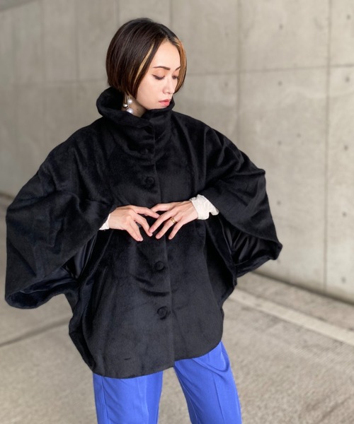 deux amour（ドゥーザムール）の「ポンチョコート（ポンチョ・レディース・ベージュ/グレー/ブラック・MEDIUM）」の5枚目の写真