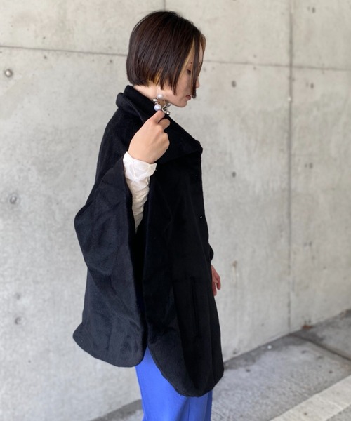 deux amour（ドゥーザムール）の「ポンチョコート（ポンチョ・レディース・ベージュ/グレー/ブラック・MEDIUM）」の13枚目の写真