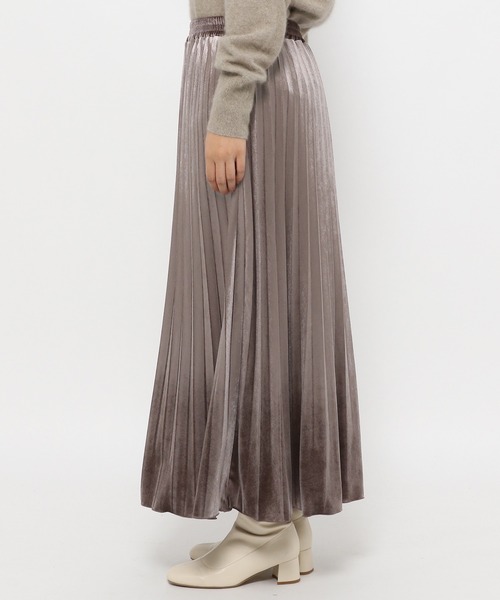 BAYFLOW（ベイフロー）の「ベロアプリーツスカート（スカート・レディース・グリーン/モカ/アイボリー・SMALL/MEDIUM）」の11枚目の写真