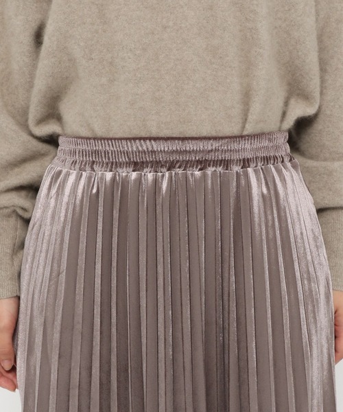 BAYFLOW（ベイフロー）の「ベロアプリーツスカート（スカート・レディース・グリーン/モカ/アイボリー・SMALL/MEDIUM）」の14枚目の写真