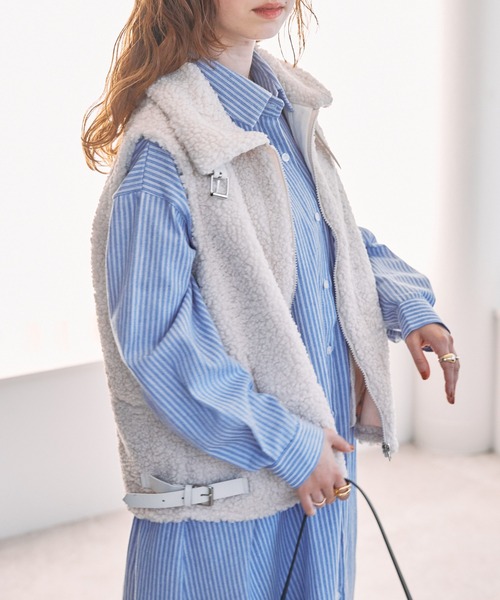 toucher du brise（トゥシェドブリーズ）の「【もこもこ暖か】リラックスボアベスト（その他アウター・レディース・ベージュ/グレー/オフホワイト・M）」の5枚目の写真