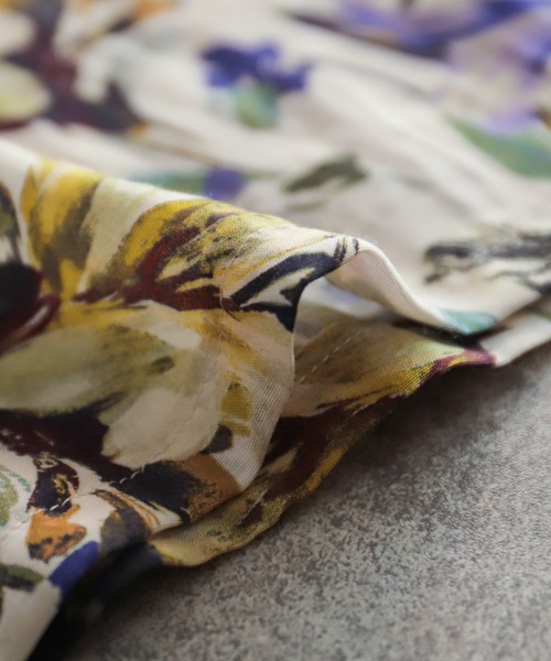 NOMBRE IMPAIR（ノンブルアンペール）の「インポートビッグフラワー