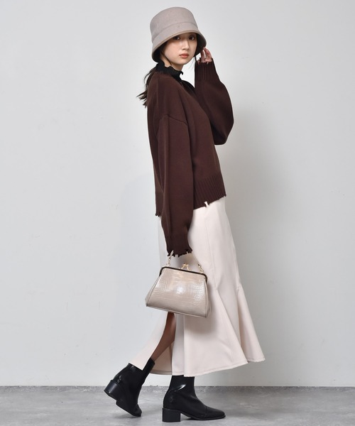 RETRO GIRL(レトロガール)の「アウトリッキングダメージニット(ニット/セーター・レディース・ダークブラウン/オレンジ/グリーン/ブラック系その他/ブルー・FREE)」の14枚目の写真