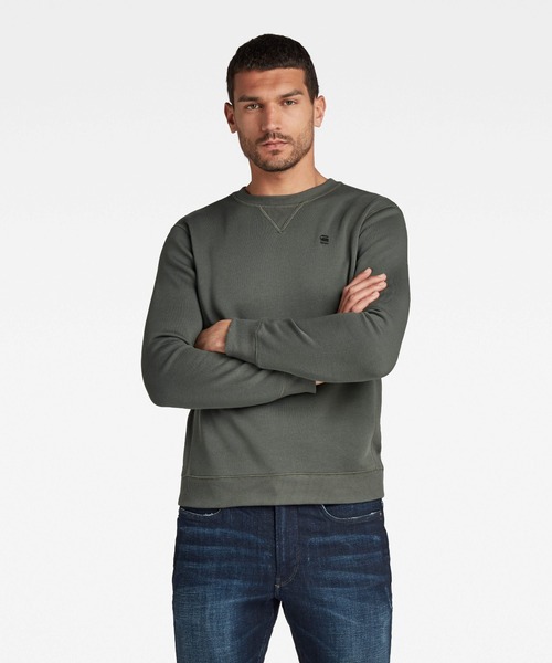 G-STAR（ジースター）の「PREMIUM CORE SWEATER/ベーシックデザインワンポイントロゴスウェット/トレーナー（スウェット・メンズ・グリーン系その他/グレー系その他・X-LARGE/MEDIUM/SMALL/X-SMALL/LARGE）」の2枚目の写真