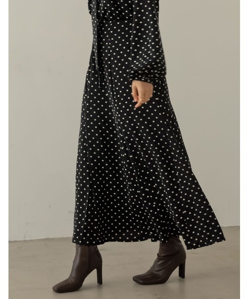 Re:EDIT（リエディ）の「[低身長サイズ有]ドット柄マーメイドスカート（スカート・レディース・ホワイト/ブラック/アイボリー・MEDIUM/SHORT/LARGE）」の17枚目の写真