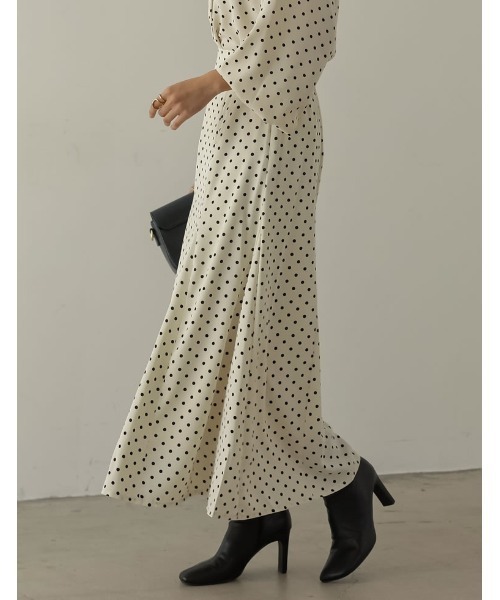 Re:EDIT（リエディ）の「[低身長サイズ有]ドット柄マーメイドスカート（スカート・レディース・ホワイト/ブラック/アイボリー・MEDIUM/SHORT/LARGE）」の21枚目の写真