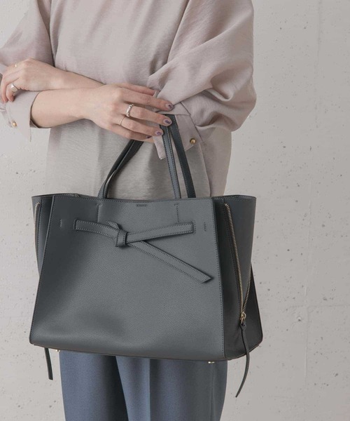 URBAN RESEARCH ROSSO（アーバンリサーチロッソ）の「ベルトデザイントート（トートバッグ・レディース・チャコールグレー/ベージュ/グレー・FREE）」の8枚目の写真