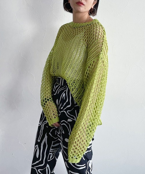 PAGEBOY(ページボーイ)の「パッチワークメッシュプルオーバー(ニット/セーター・レディース・オフホワイト/ブラック/ライム・FREE)」の10枚目の写真